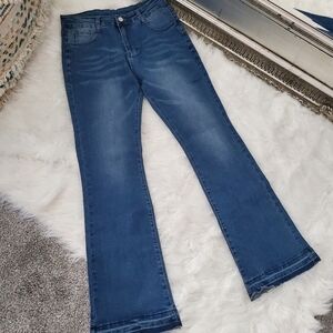 High Waist Flare Jeans Size Large. New Without Tags.